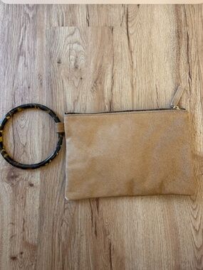 ★Oliveve Murphy Haircalf Clutch in Camel★